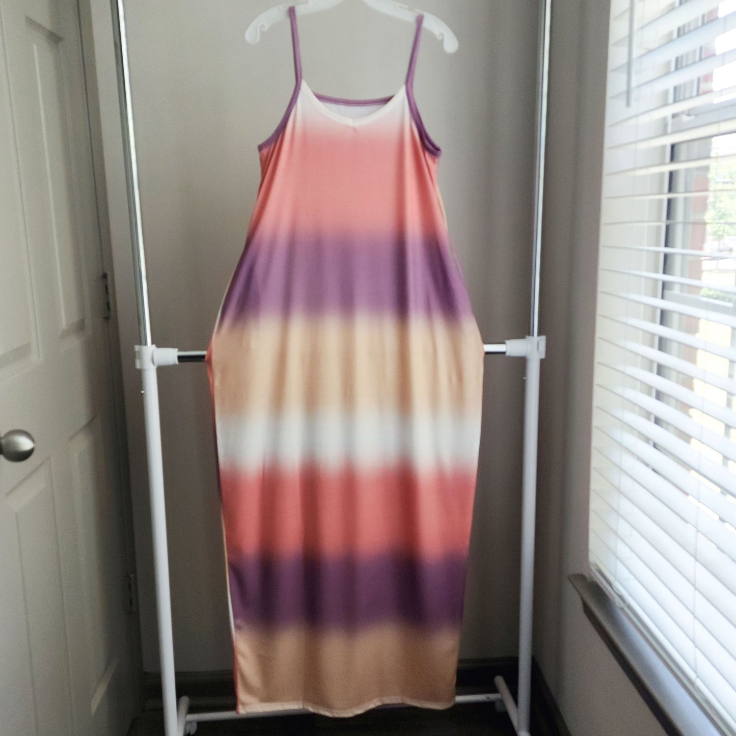 Ombre Sleeveless Maxi Dress with Pockets in Taupe