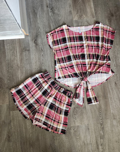 Cropped Plaid Short Sleeve Short Set in Mauve & Taupe